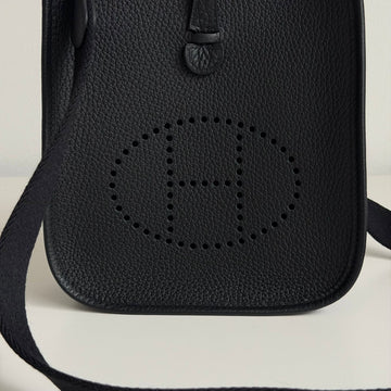 Hermès Evelyne