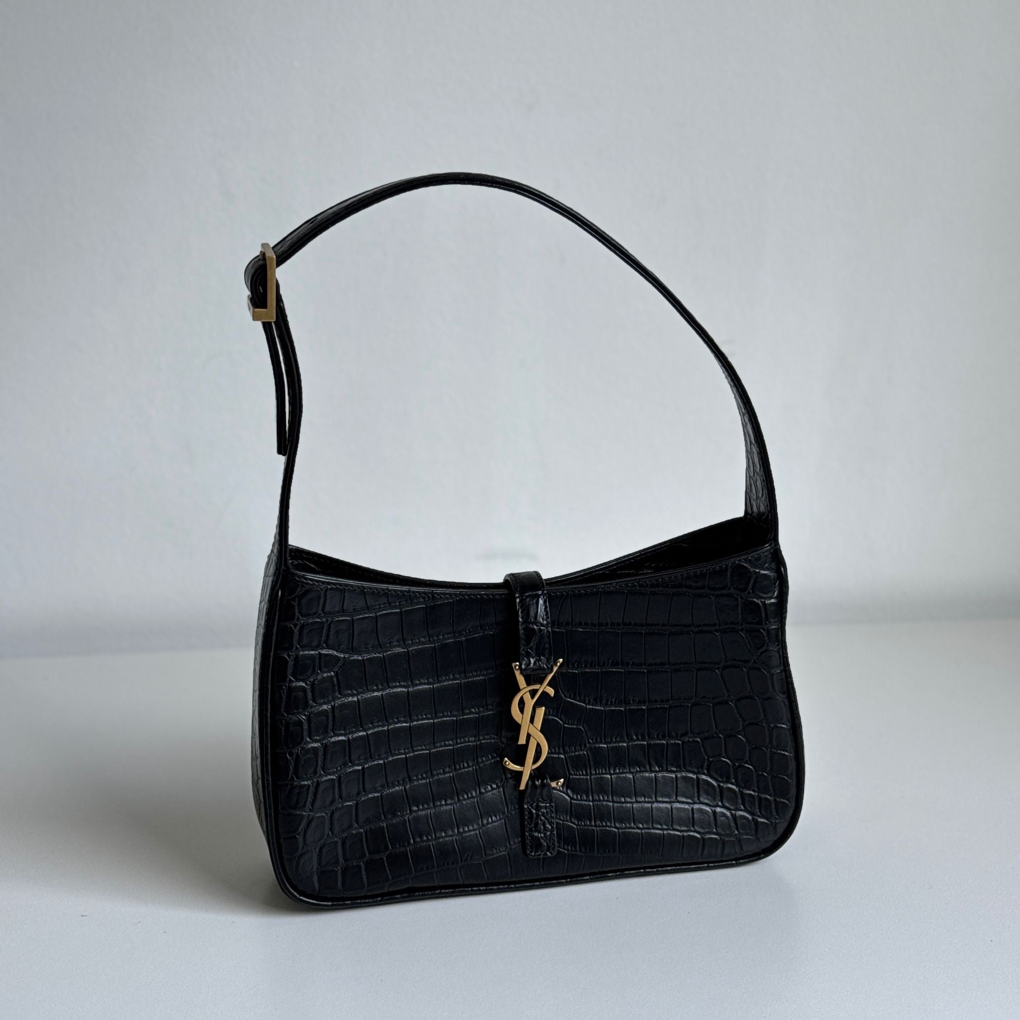 Saint Laurent La 5 a 7