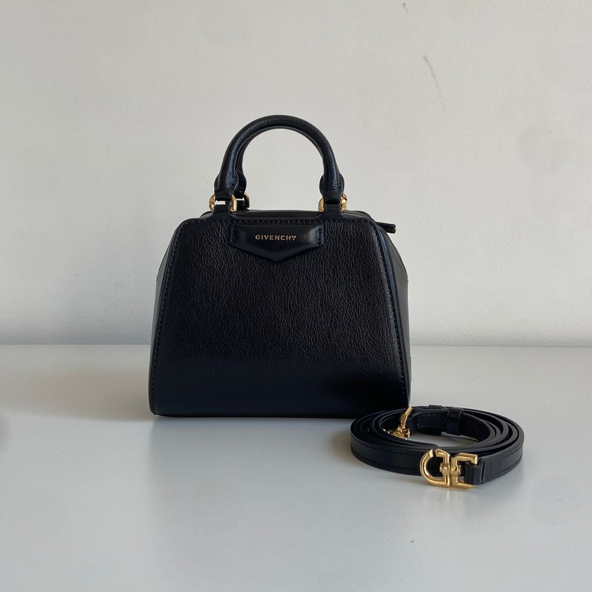 Givenchy Antigona