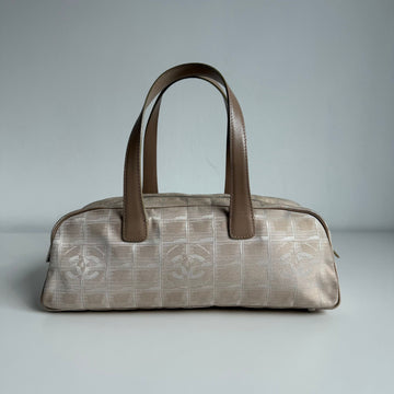 Chanel Bauletto