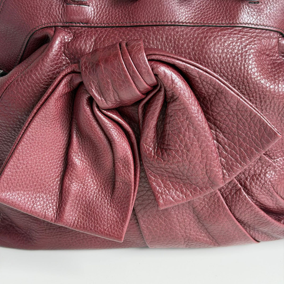 Valentino Bow
