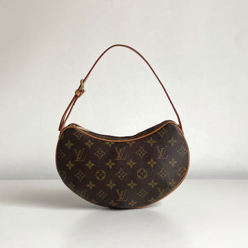 Louis Vuitton Croissant