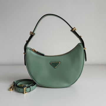 Prada Arque