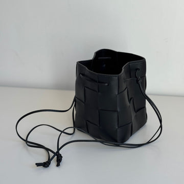 Bottega Veneta Bucket