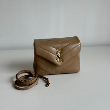 Saint Laurent LouLou
