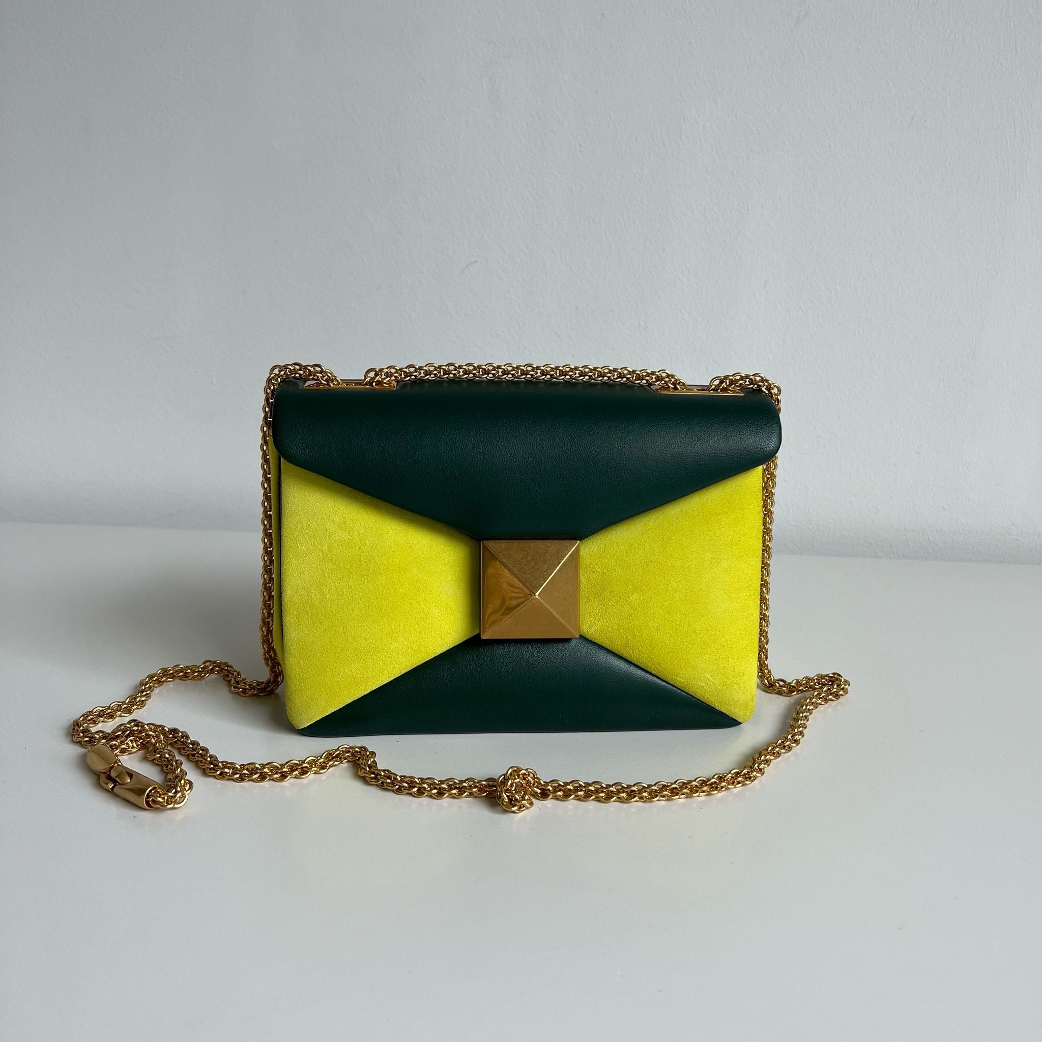 Valentino One Stud