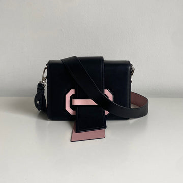 Prada Pattina