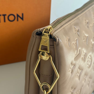 Louis Vuitton Coussin