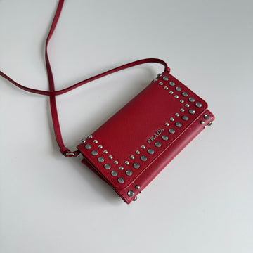 Prada WOC