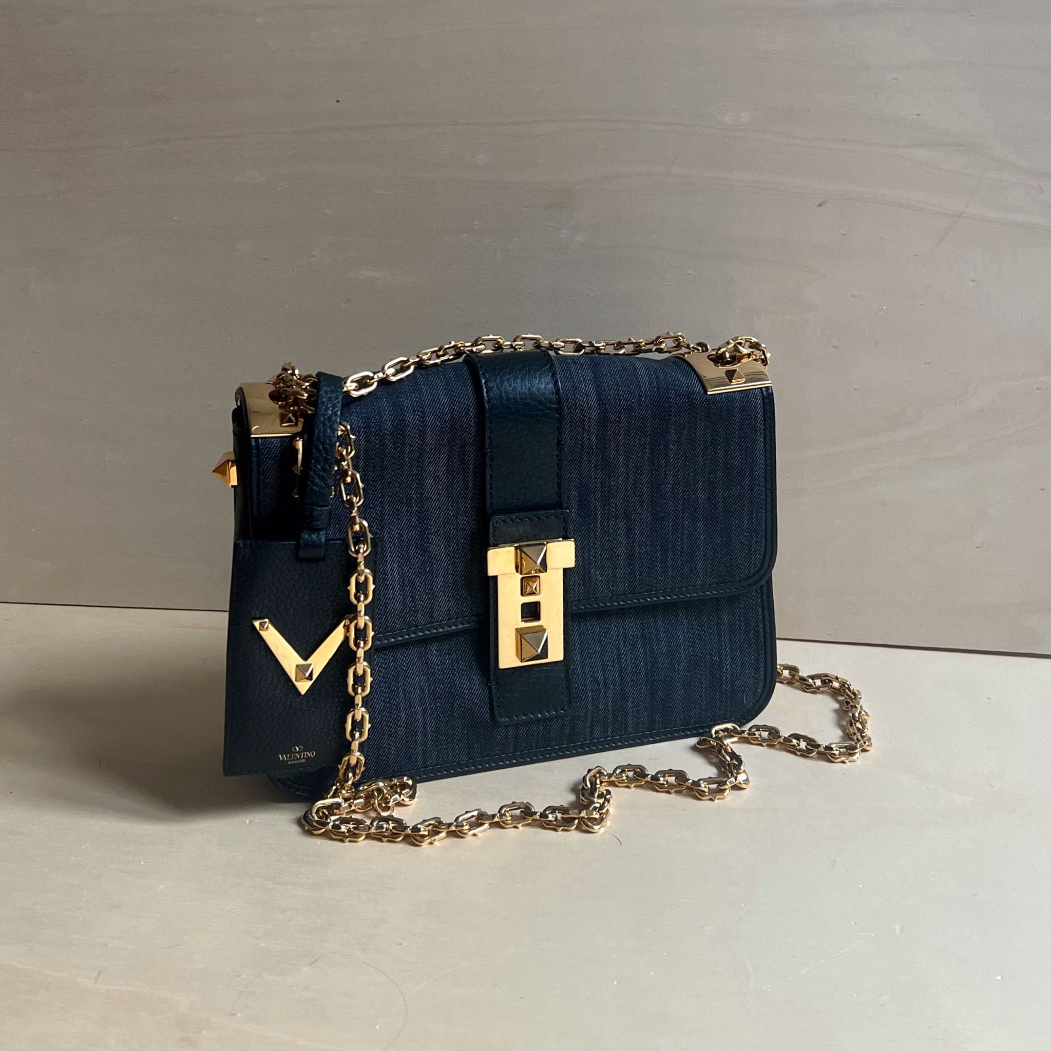 Valentino B-Rockstud