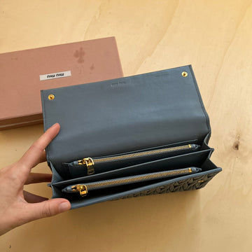 Miu Miu pochette