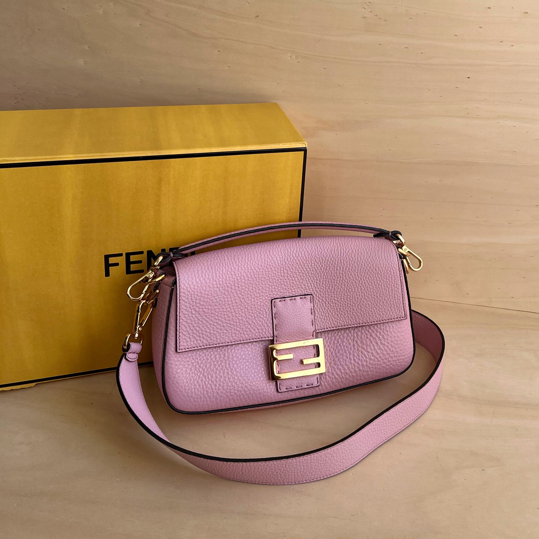 Baguette fendi discount usata