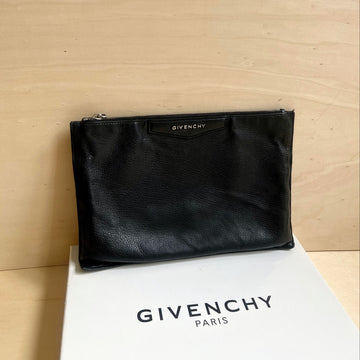 Givenchy pochette