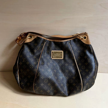 Louis Vuitton Galliera