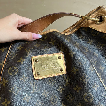 Louis Vuitton Galliera