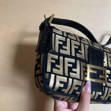 Fendi Baguette