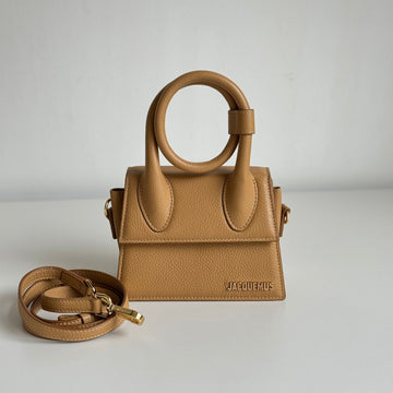 Jacquemus Chiquito