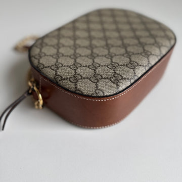 Gucci crossbody